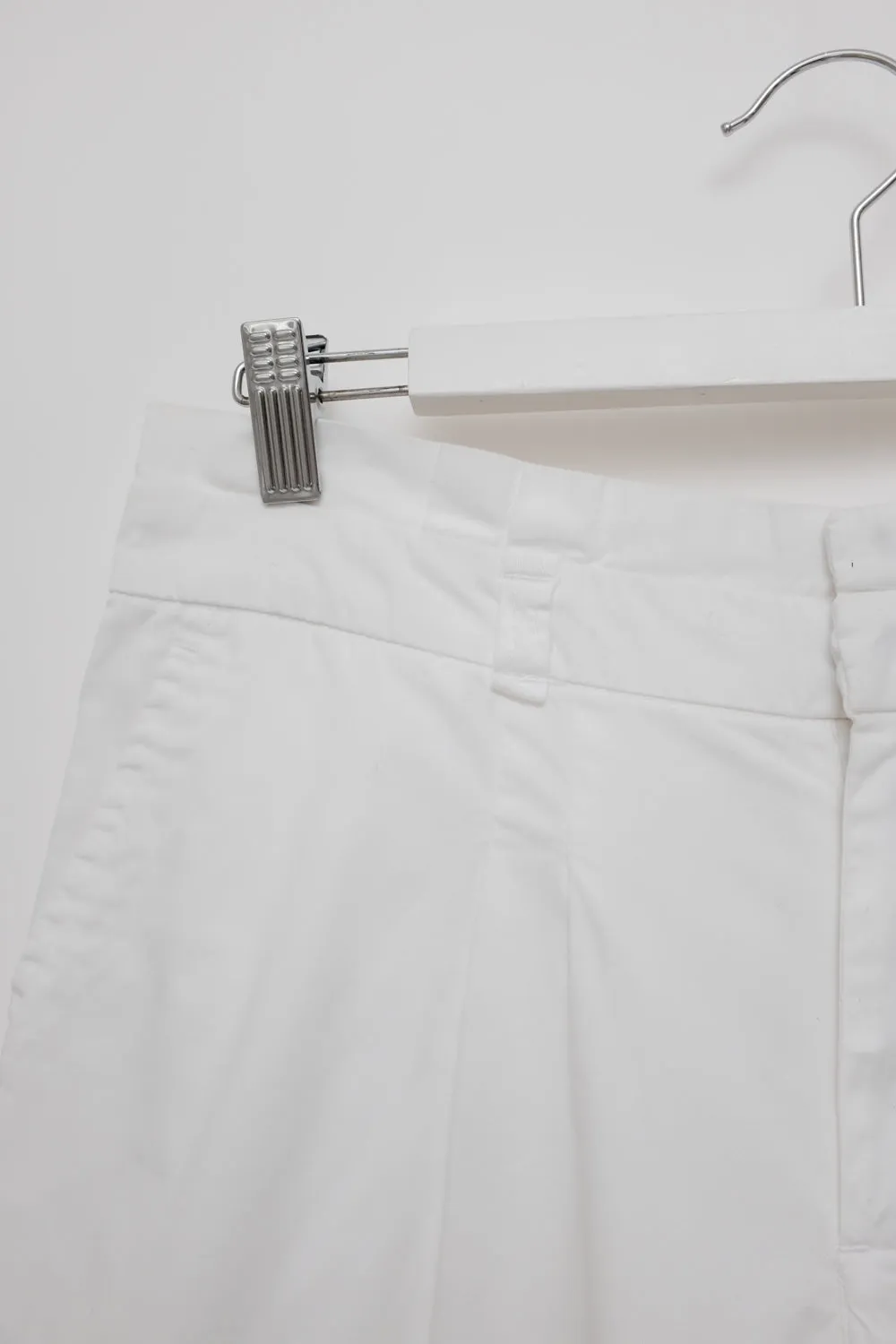 0055_PLEATED WHITE COTTON VINTAGE SHORTS