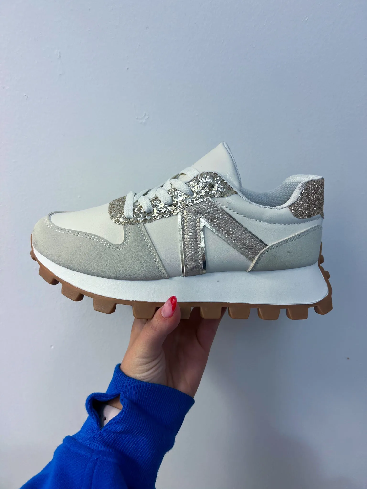 Arizona Neutral Platform Sneakers