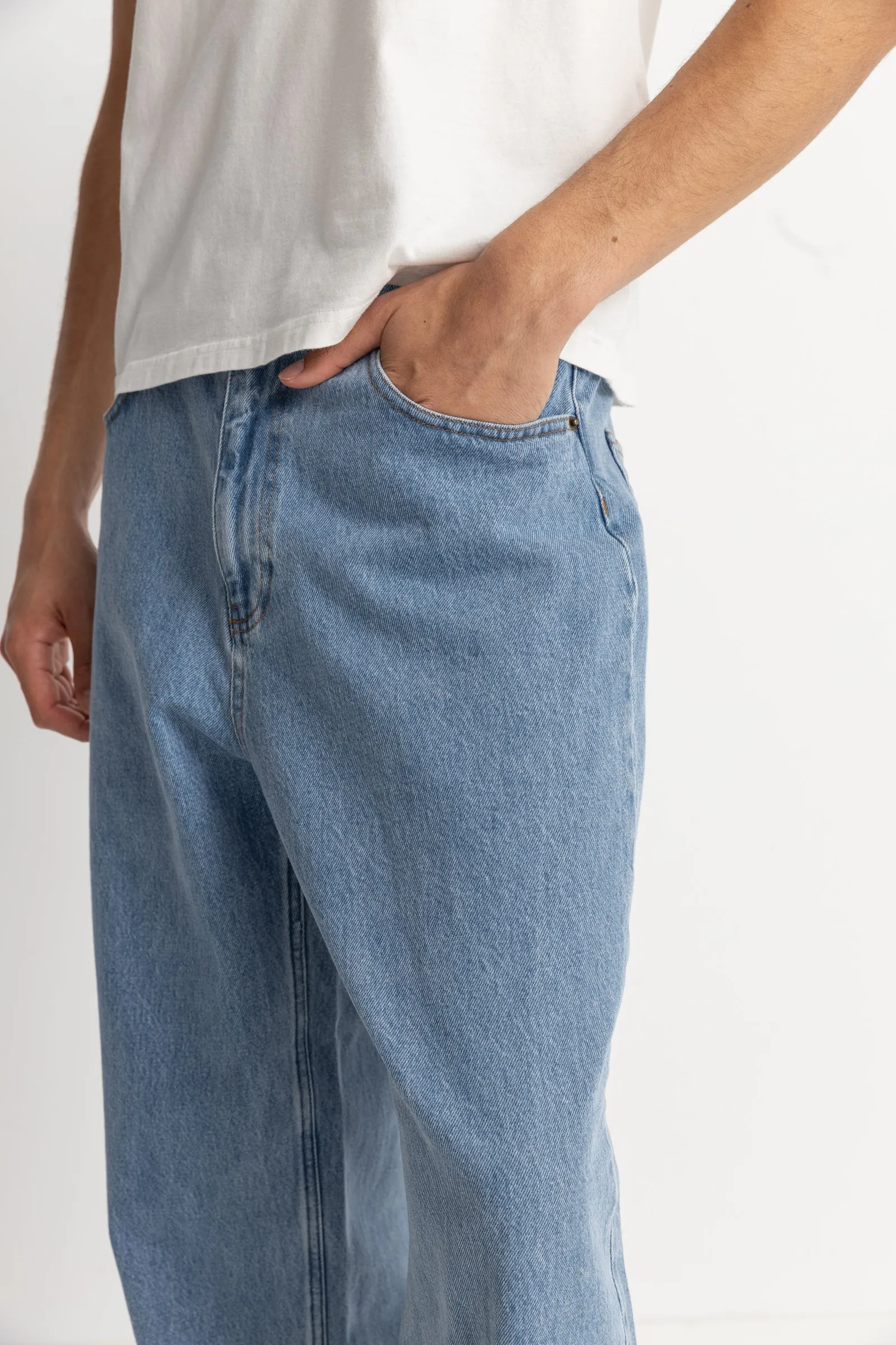 Essential Jean Worn Indigo