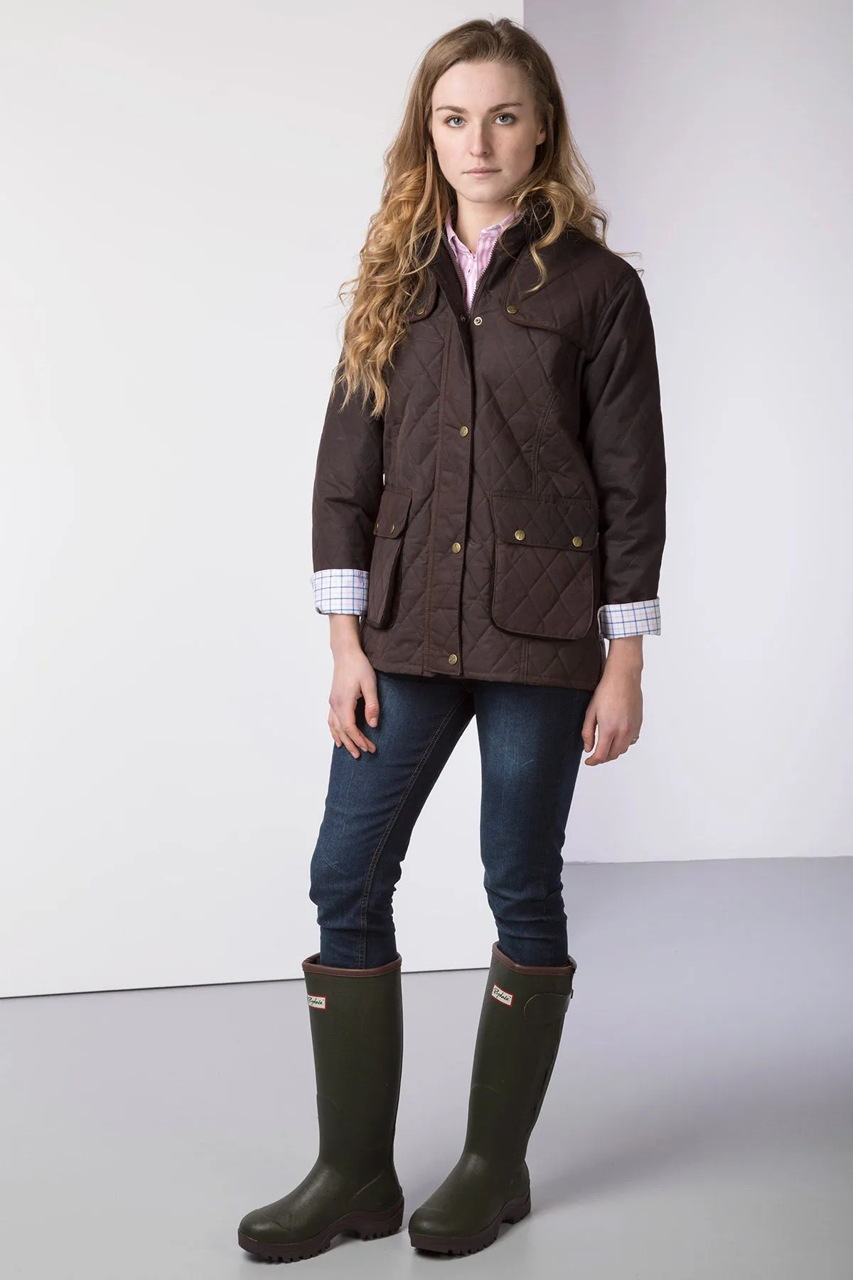 Ladies Diamond Quilted Wax Jacket with Elasticated Back