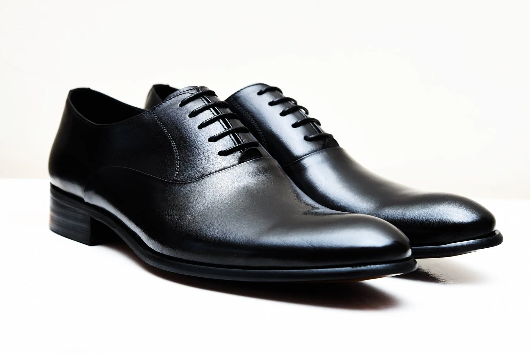 PICASSO | Black plain toe oxford shoes