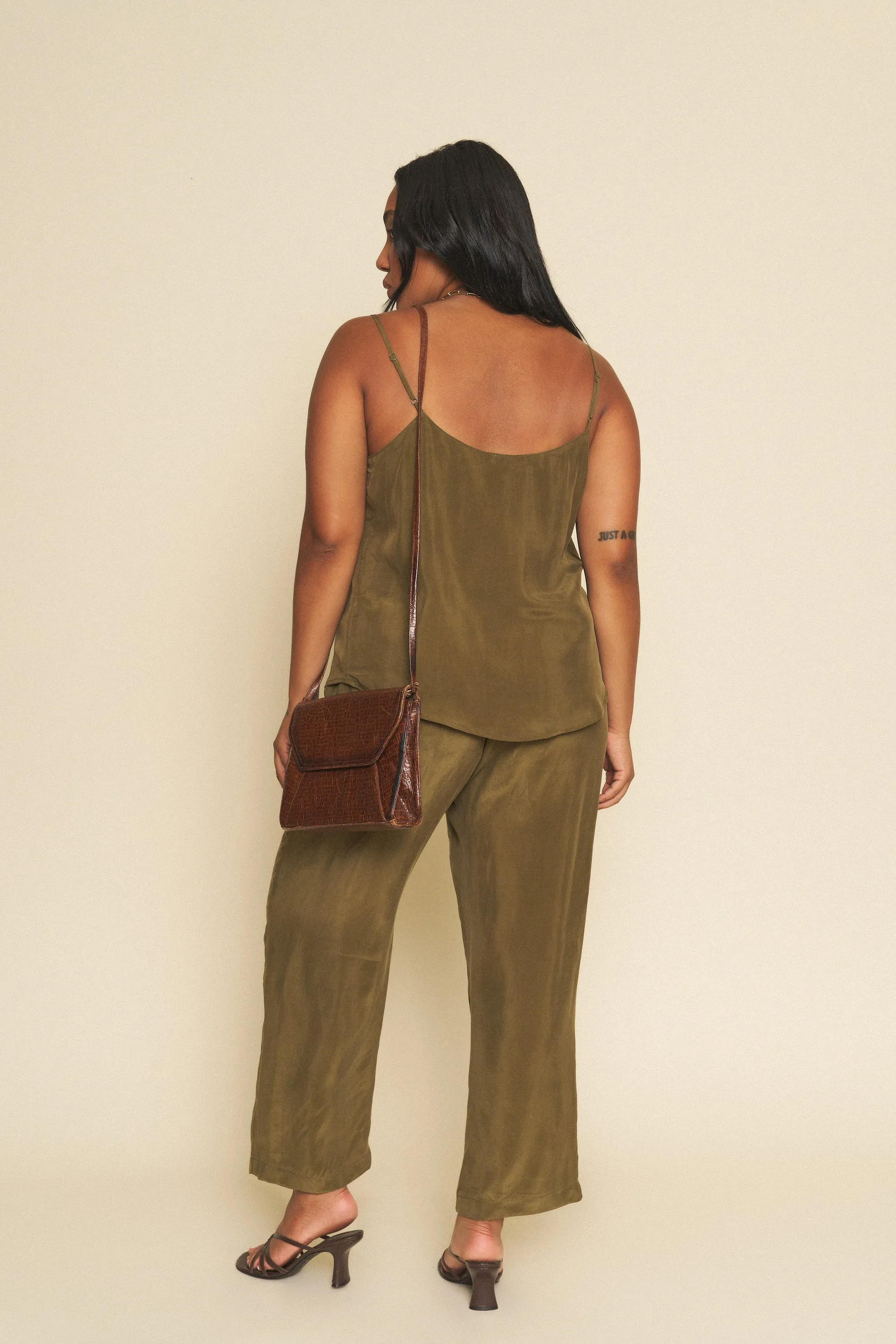 Rowen Pant in Olive