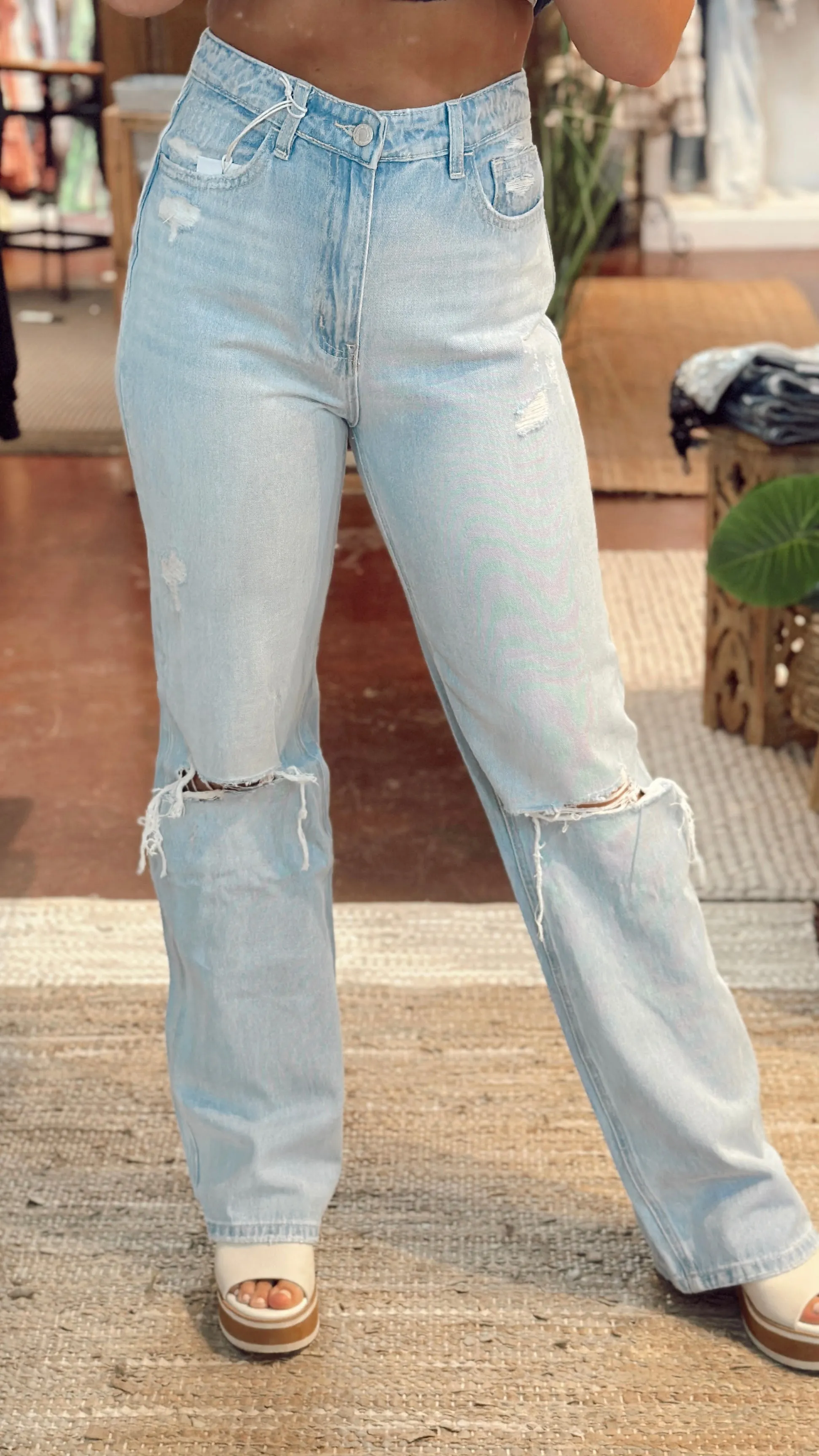 The Leslie 90's Vintage Flare Jeans